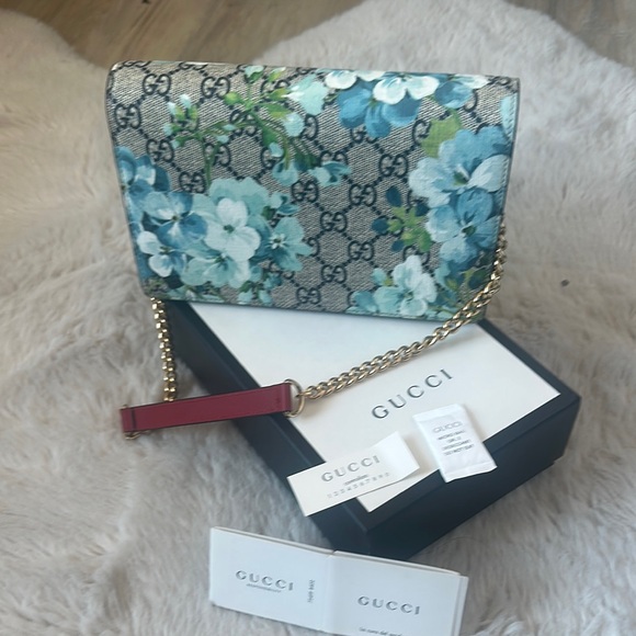 NWT Gucci Floral Blue and Green Women's Crossbody - Picture 1 of 11